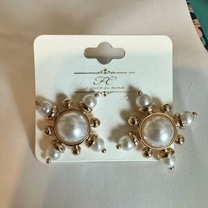 Pearl pave sun shaped studs NWT